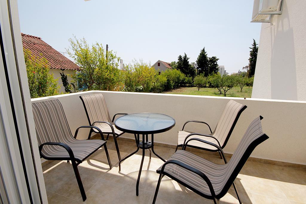 Apartmani Begovic Bar Buitenkant foto