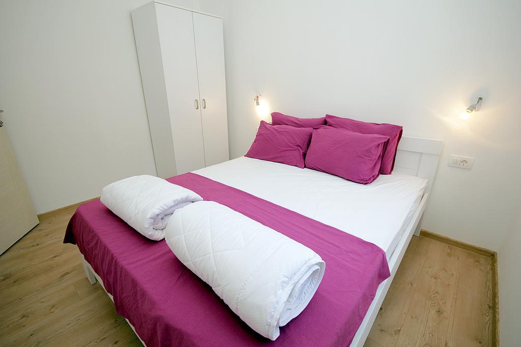 Apartmani Begovic Bar Buitenkant foto