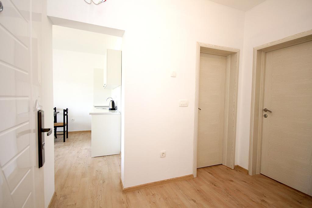 Apartmani Begovic Bar Buitenkant foto